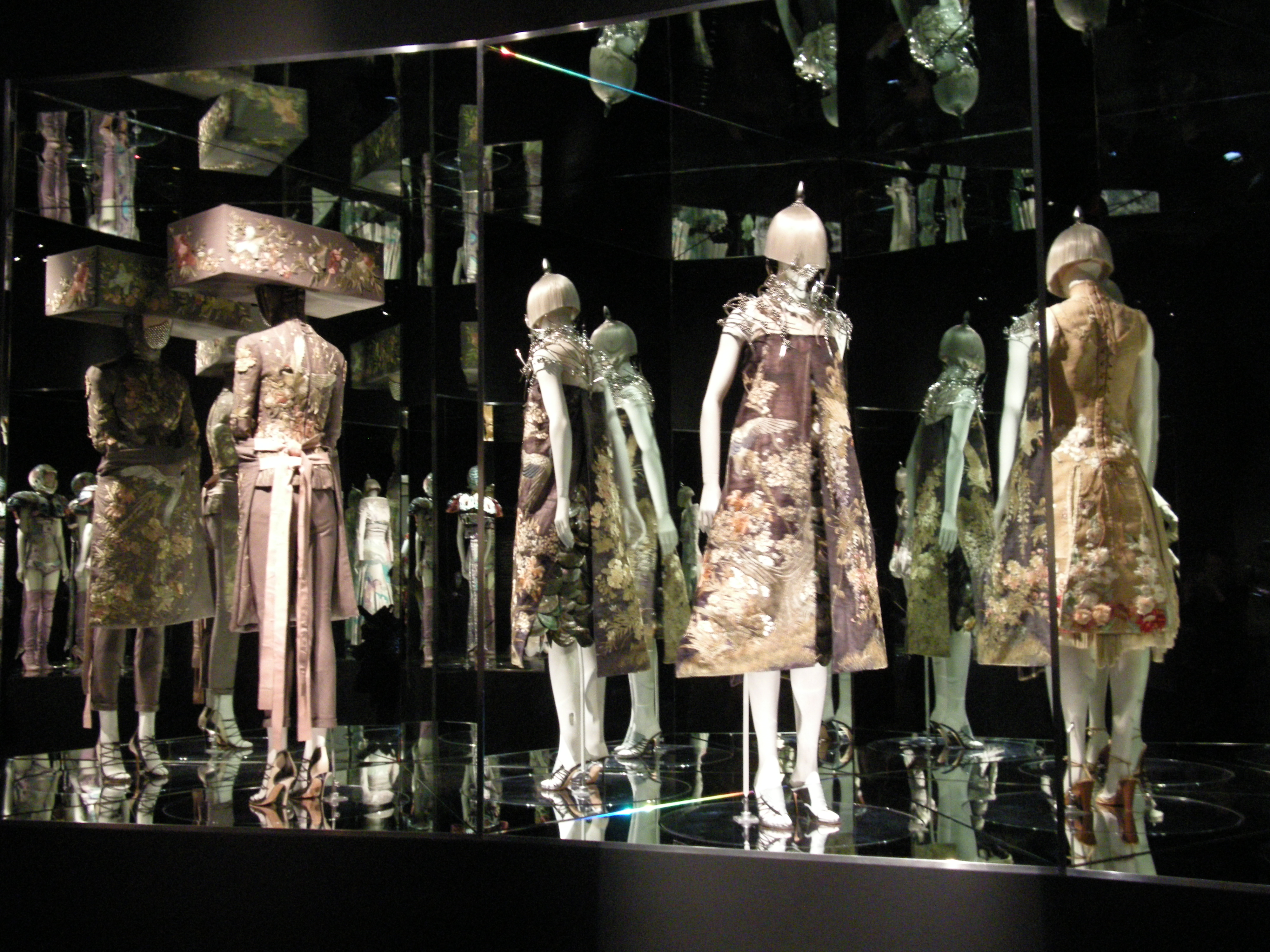 V&A Alexander McQueen: Savage Beauty | The Surrey Edit